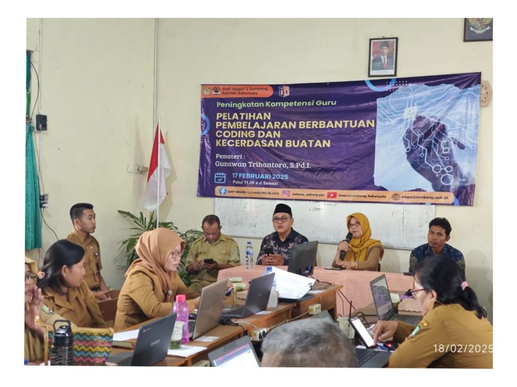 Suasana pelatihan AI dan coding di SMPN 1 Sambong (Foto: Gunawan Suno) 