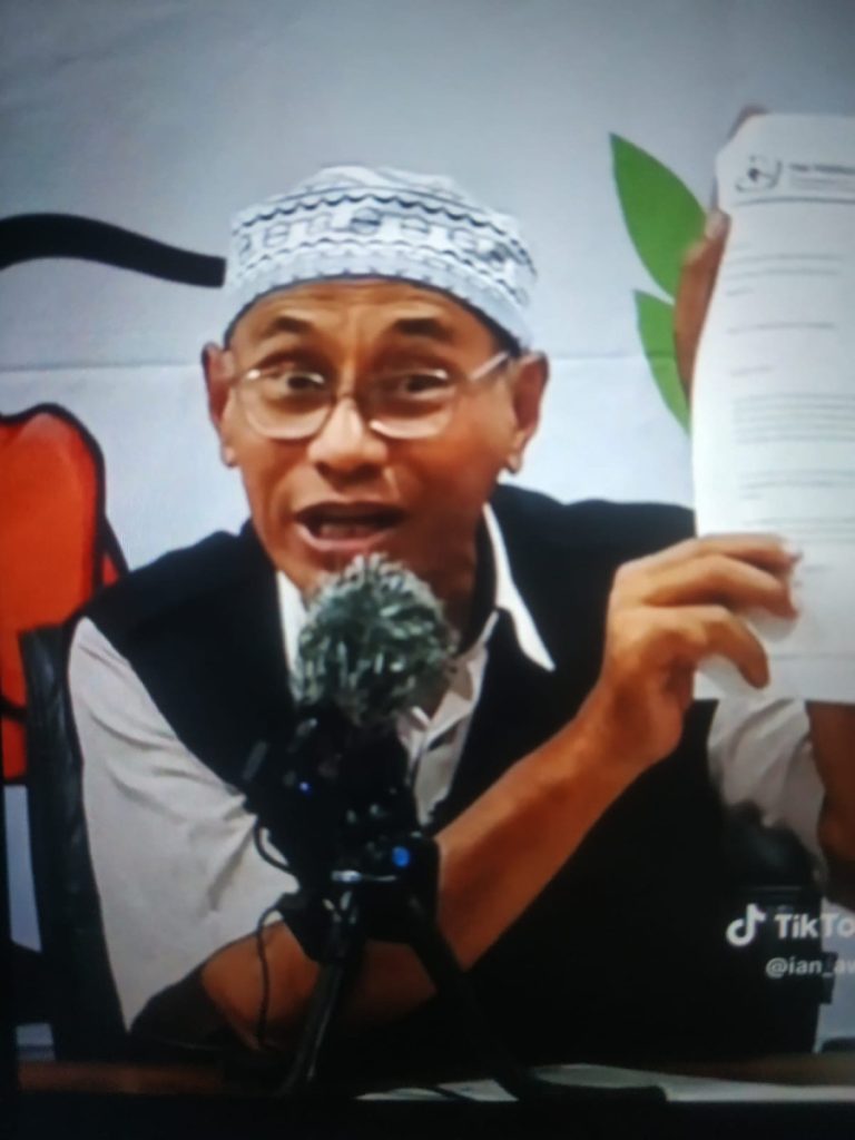 Simon Hasiholan Sianipar (Foto: Tangkapan Layar Tiktok Viral) 
